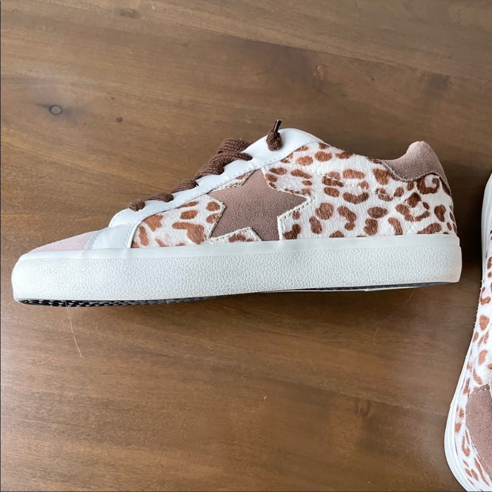 Vintage Havana Sneakers